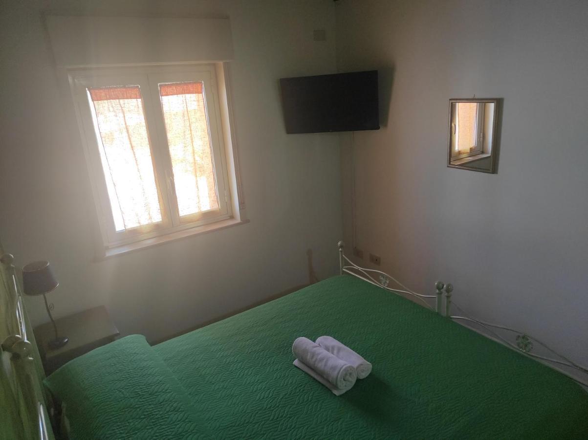 La Casetta B&B 밀라초 외부 사진